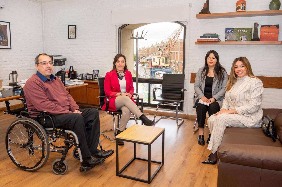 Դեսպան Մարիամ Գևորգյանը հանդիպել է Ուրուգվայի Զբոսաշրջության նախարար Պաբլո Մենոնիի հետ