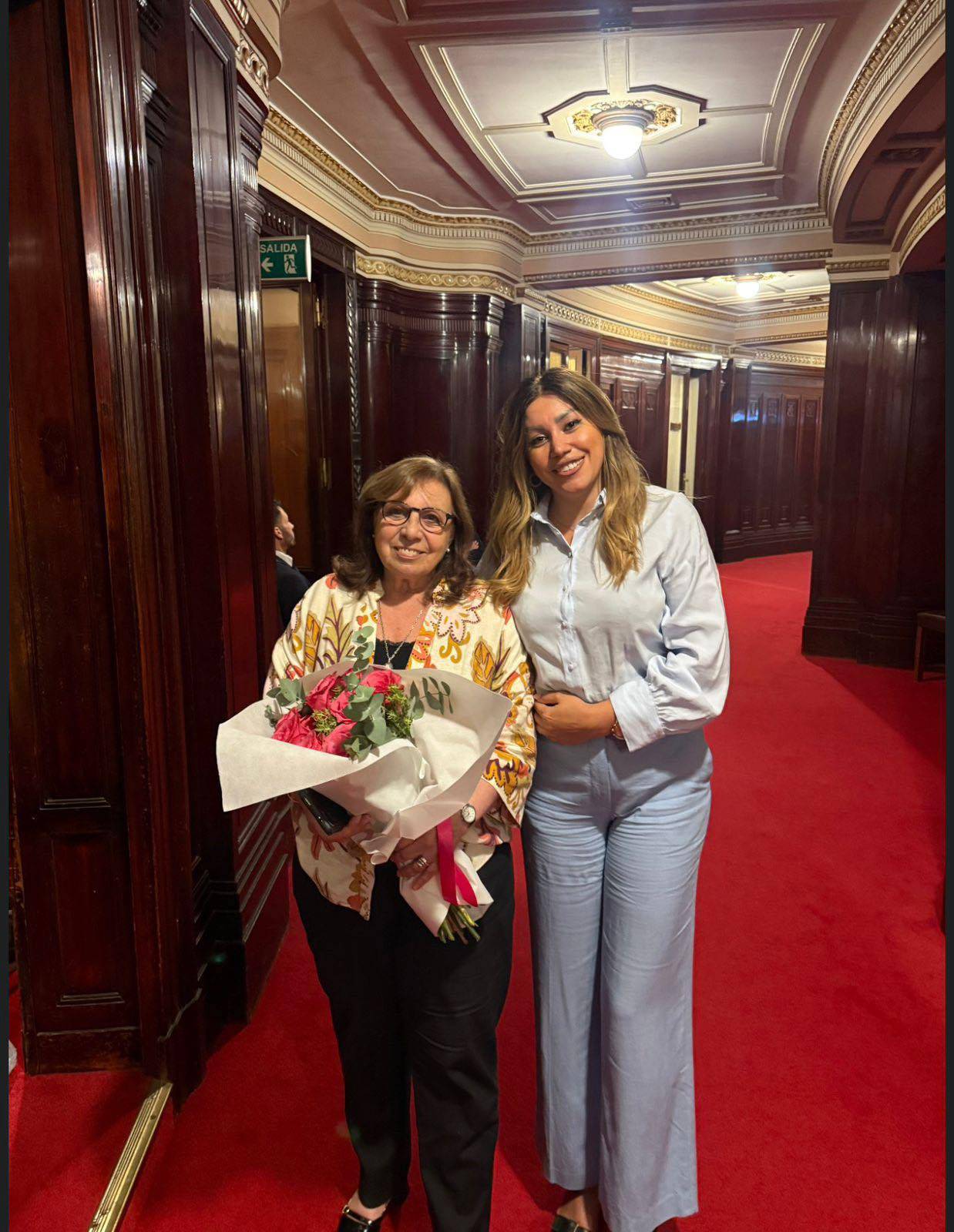 Դեսպան Մարիամ Գևորգյանն այցելել է Ուրուգվայի Օրենսդիր պալատ՝ հրաժեշտ տալու պատգամավոր Անա Օլիվերային, որն այսօր ավարտում է իր խորհրդարանական գործունեությունը։