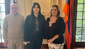 Դեսպանությունում տեղի է ունեցել ՀՀ նախագահի հրամանագրով Հայաստանի Հանրապետության քաղաքացիություն ստացած քաղաքացիների երդմնակալության արարողությունը