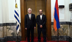 ՀՀ նախագահ Վահագն Խաչատուրյանը հանդիպել է Ուրուգվայի Արևելյան Հանրապետության Ներկայացուցիչների պալատի նախագահ Սեբաստիան Վալդոմիրի հետ